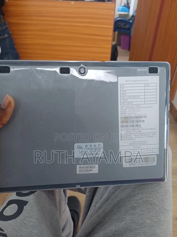 Lenovo Tab TB311FU 64 GB Silver · Photo 4