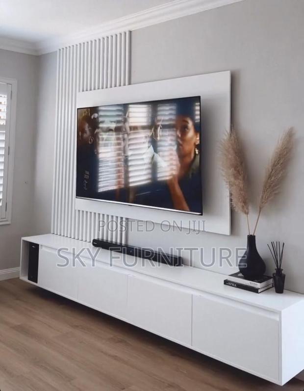 Amber Arbor Tv Consol