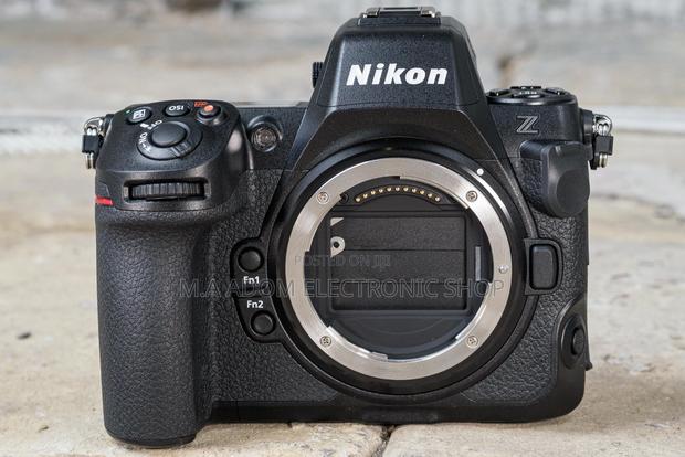 Nikon Z8 Body Only Camry · Photo 2