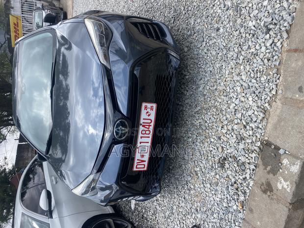 Toyota Corolla SE (1.8L 4cyl 2A) 2018 Gray