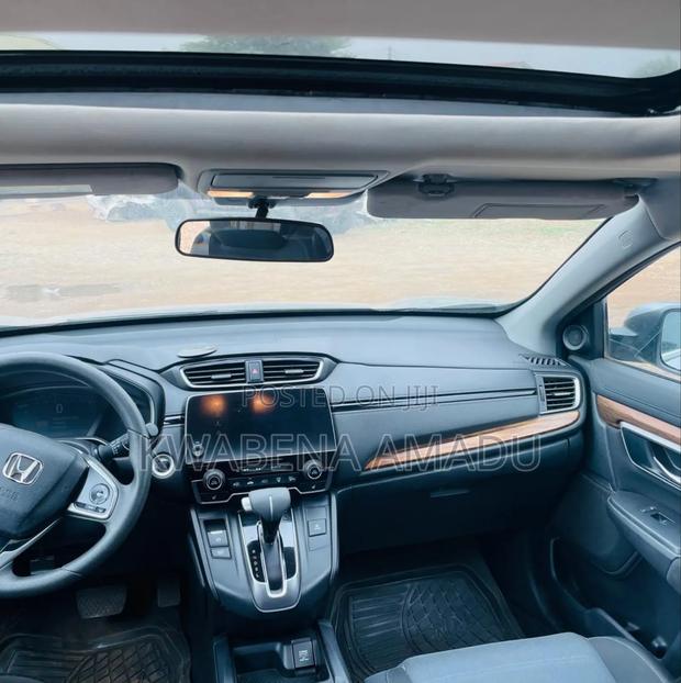 Honda CR-V 2019 Gray