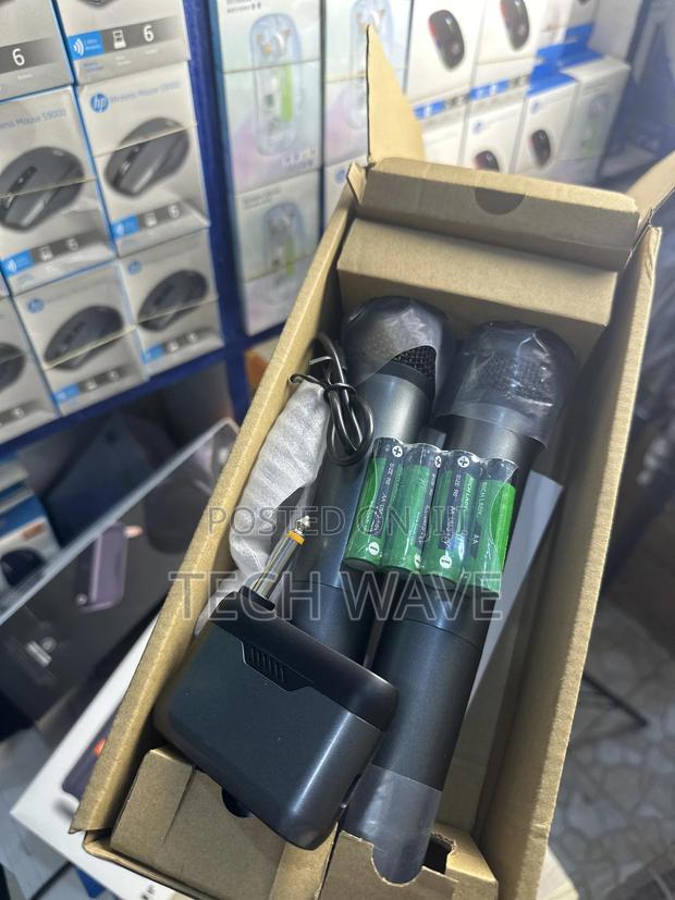Wireless Jbl Microphone photo 3