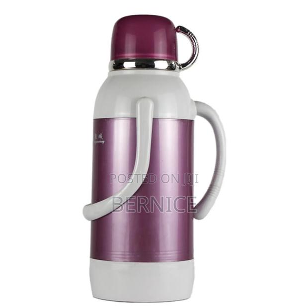 3.2l Insulated Flask With a Premium Stainless · Photo 3