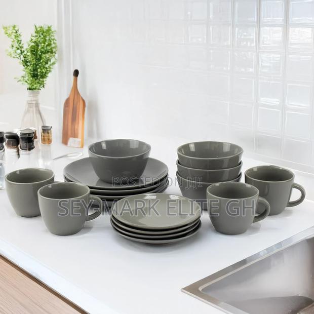 16pcs Dinnerware Set · Photo 3