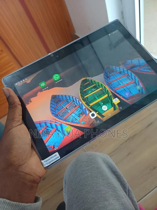 Lenovo Tab TB311FU 64 GB Silver · Photo 3