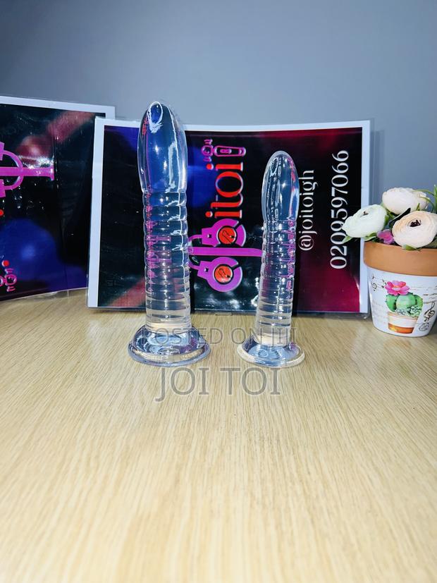 Transparent Dildo · Photo 2