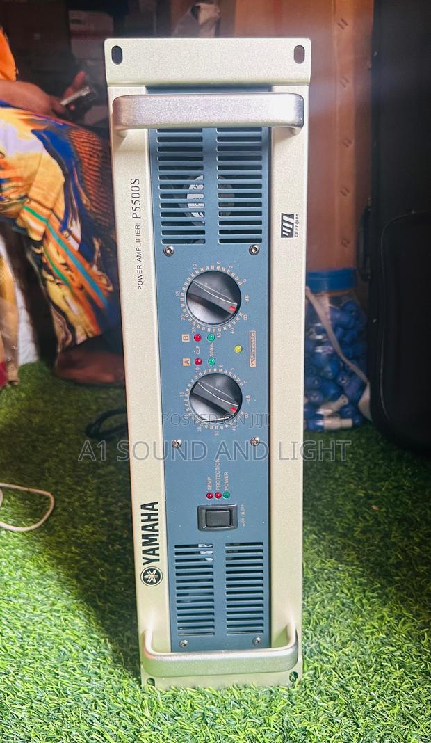 Yamaha P5500s Power Amplifier · Photo 4