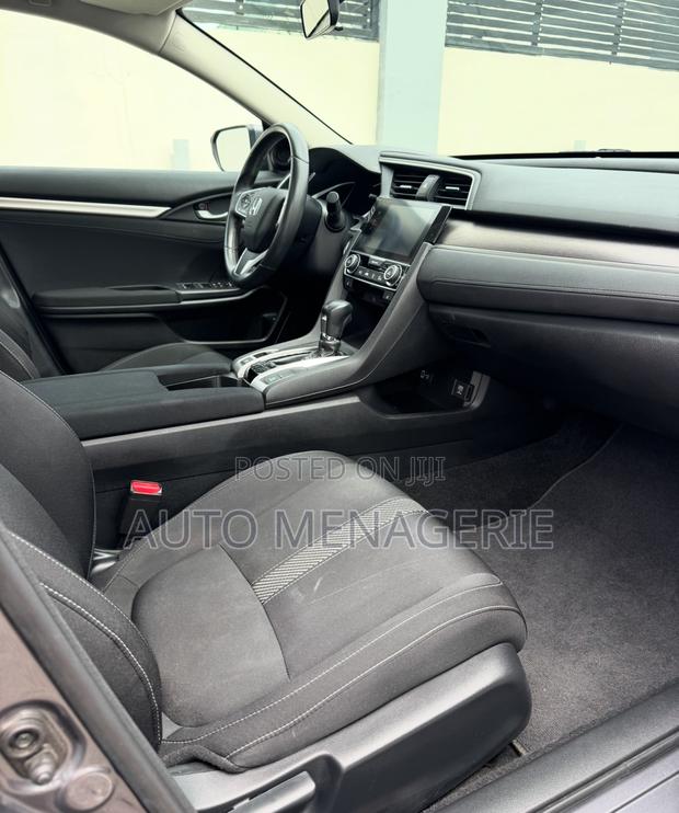 Honda Civic EX-T 4dr Sedan (1.5L 4cyl) 2016 Gray