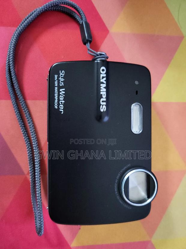 Olympus Stylus 550wp 10.0mp Waterproof Digital Camera