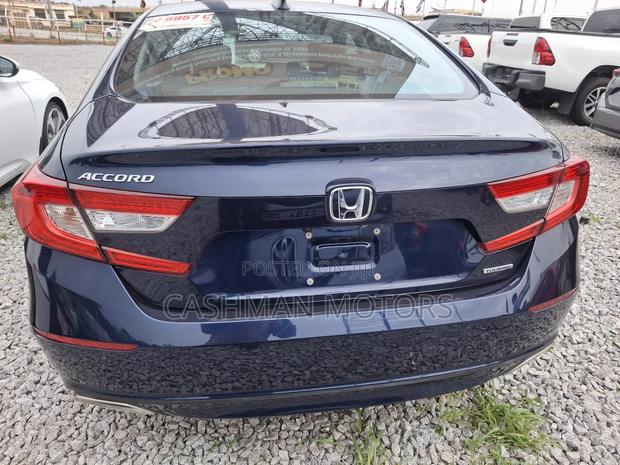 Honda Accord Touring 2018 Blue