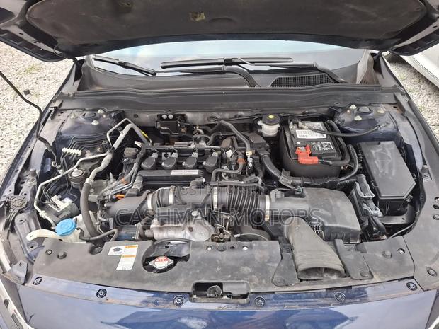 Honda Accord Touring 2018 Blue