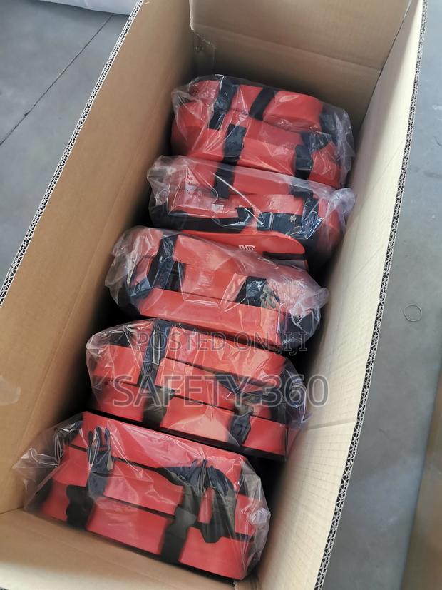 3 Piece Life Jacket · Photo 4