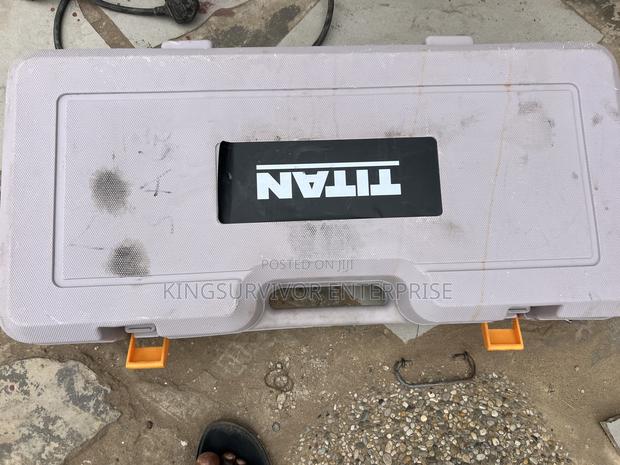 Titan Jack Hammer / Demolition Hammer From Uk photo 2