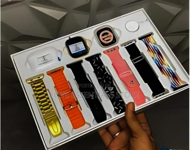 10 in 1 I20 Ultra Max Suit Smart Watch Airpod With Straps photo 4