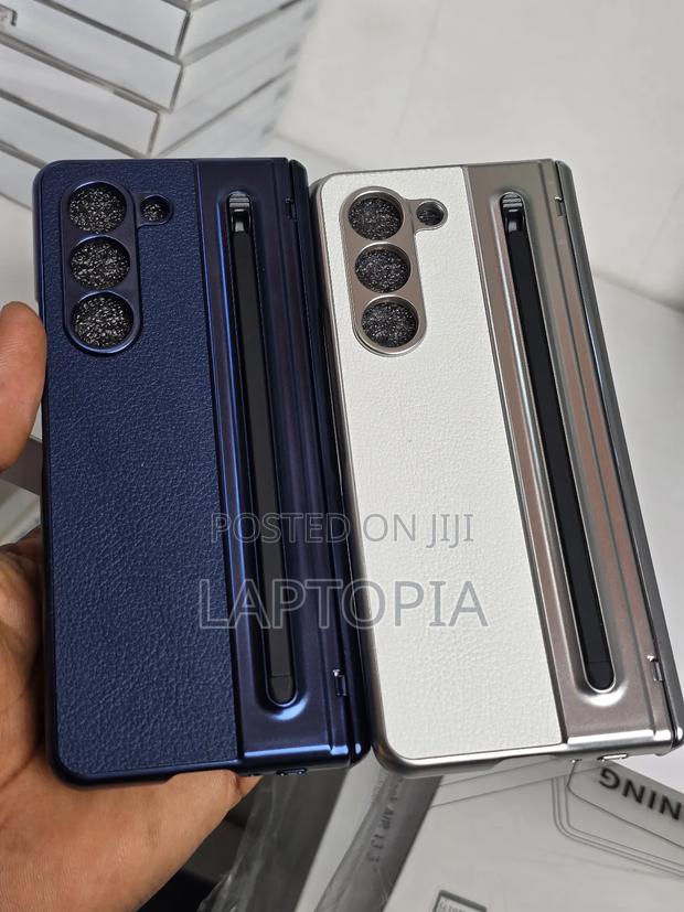 Samsung Galaxy Fold 7 With S Pen And Protector photo 4