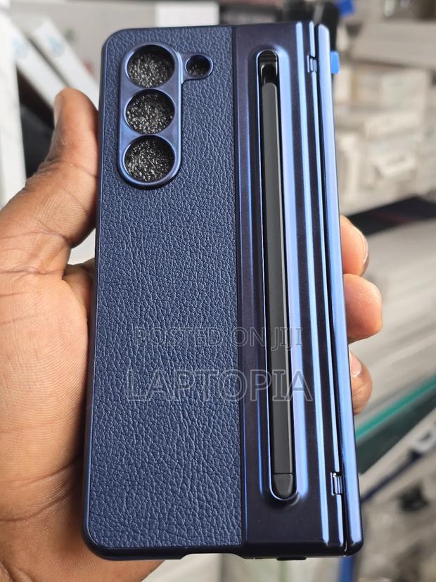 Samsung Galaxy Fold 7 With S Pen And Protector photo 2