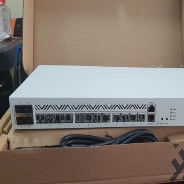 Mikrotik Ccr2116-12g-4s+ Cloud Core Router Ethernet Router · Photo 4