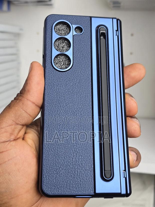 Samsung Galaxy Z Fold 6 With S Pen And Protector photo 2
