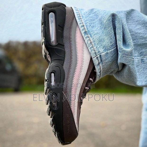 Nike Air Max 95 “ While You Were Sleeping “ Sneaker · Photo 4