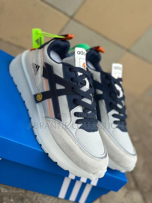 Adidas A55 · Photo 4
