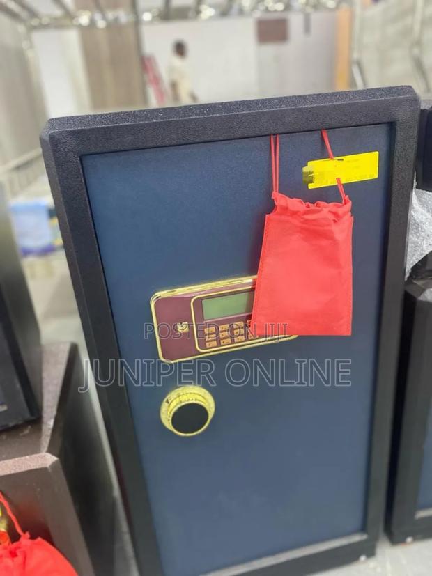 Money Save Safety First · Photo 4