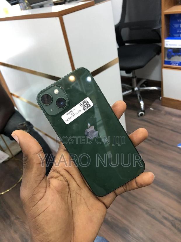 Apple iPhone 13 128 GB Green