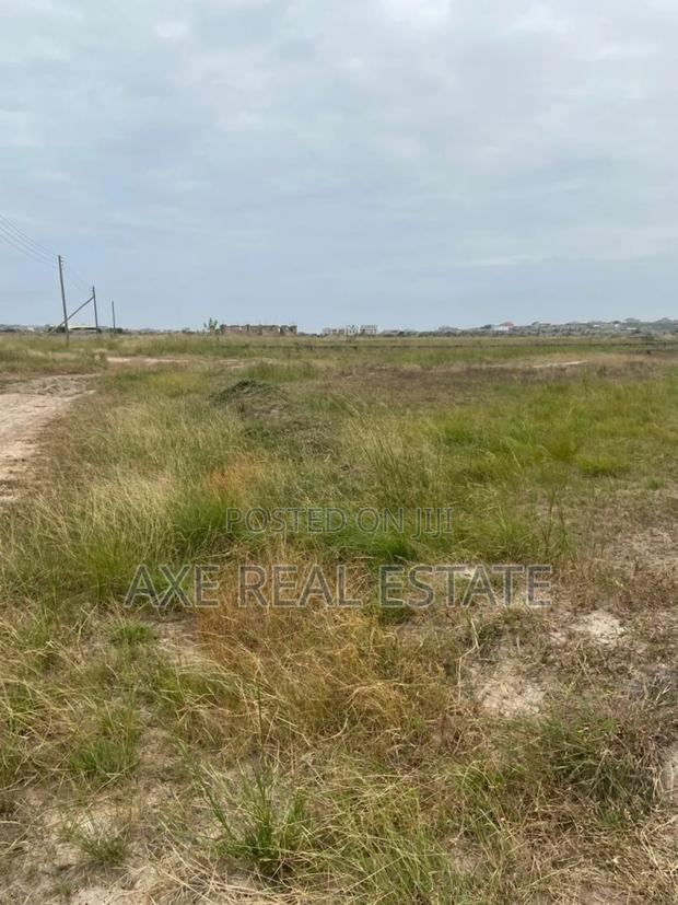 Free Incentives // Exclusive Deals on Plots at Prampram · Photo 3