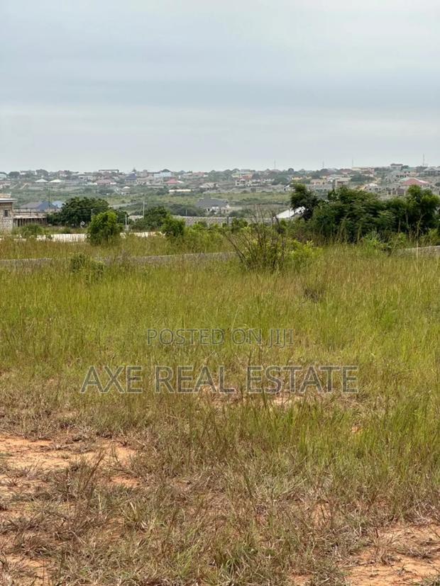 Promotional Prices on Axe Real Estate Plots at Prampram · Photo 4