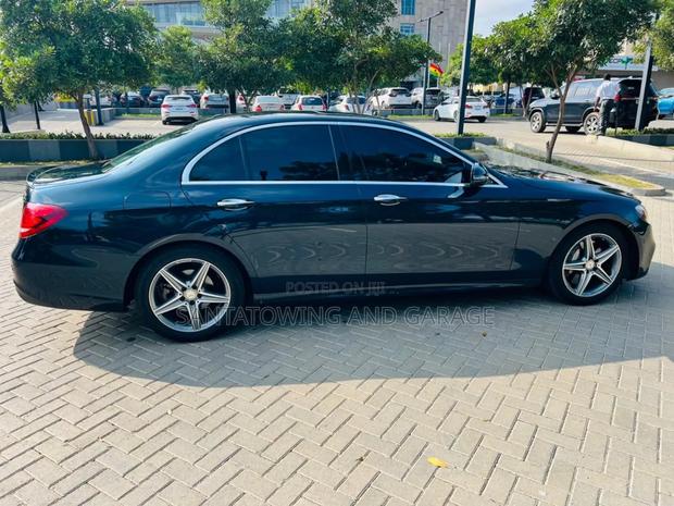 Mercedes-Benz E300 2018 Black
