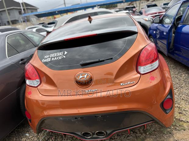 Hyundai Veloster 2016 Orange