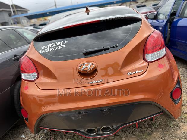 Hyundai Veloster 2016 Orange