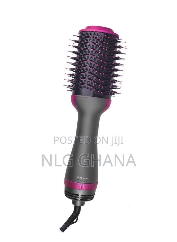 1000w 200°C Multiple Heat Adjustment Hair Dryer. Ghx4660 · Photo 2