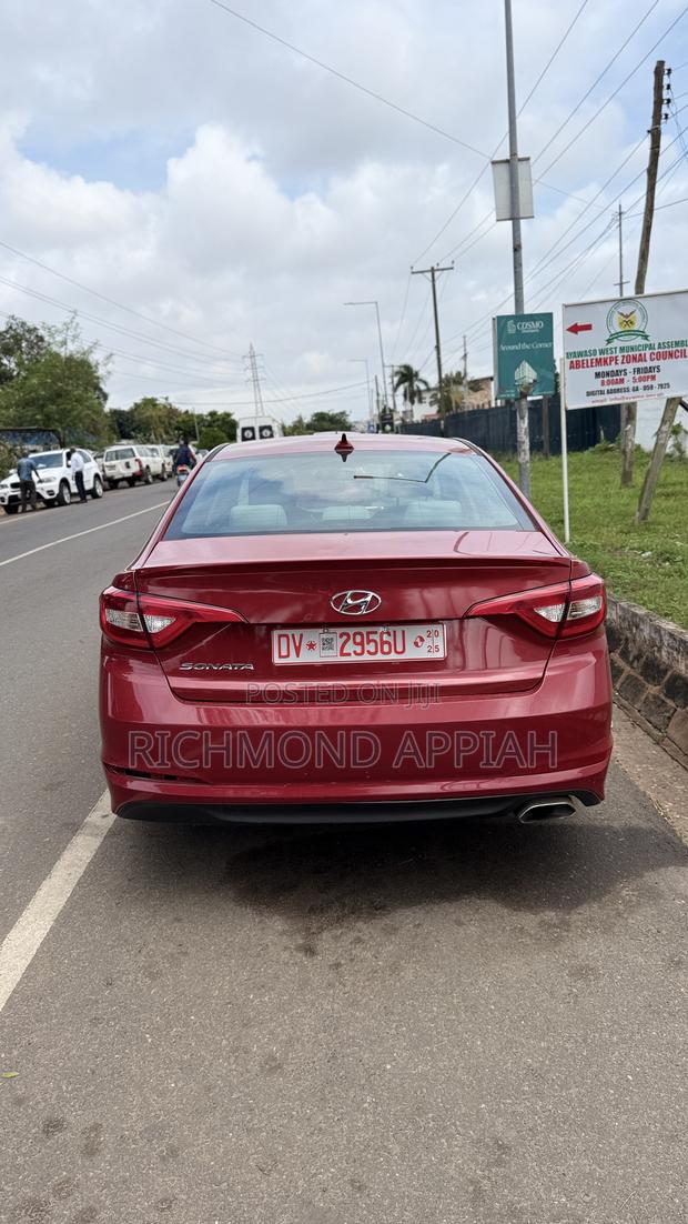 Hyundai Sonata 2017 Red