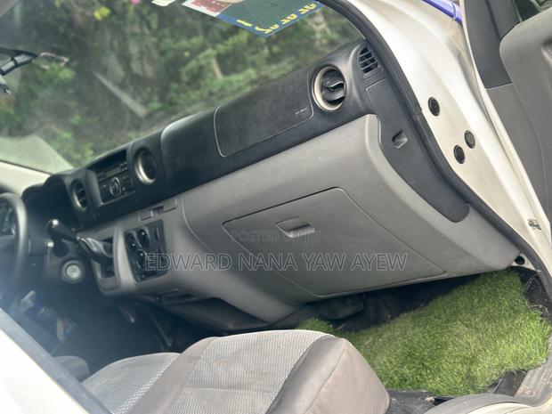 Nissan NV350 2016 White