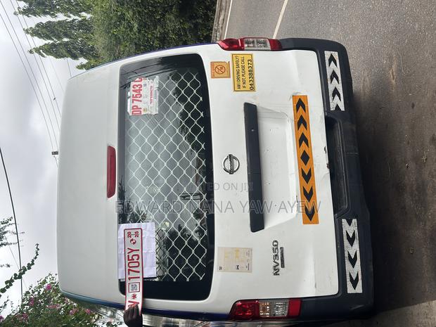 Nissan NV350 2016 White