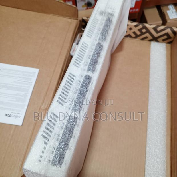 Crs317-1g-16s+Rm photo 2