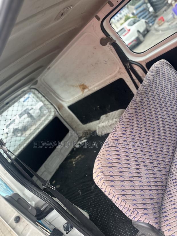 Nissan NV350 2016 White