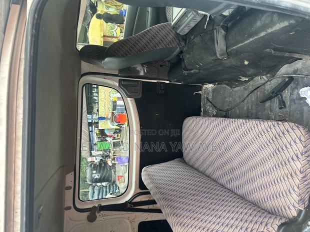 Nissan NV350 2016 White