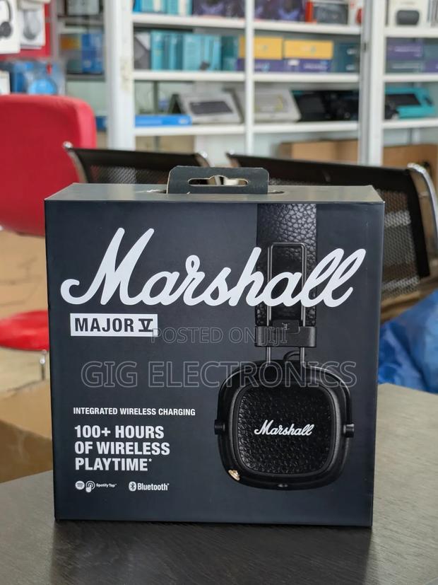 Marshall Major 5 Wireless on-Ear Headphones (Black) · Photo 3