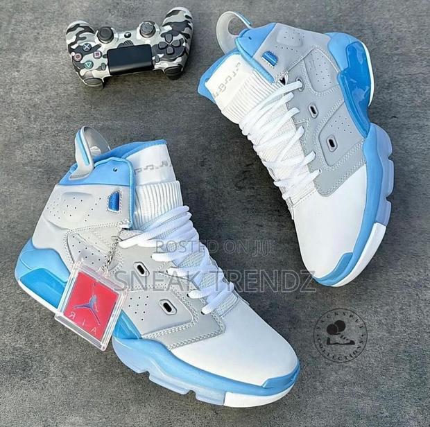 Air Jordan R6 Sea Blue Grey N White · Photo 2