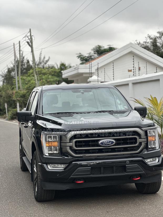 Ford F-150 2021 Black