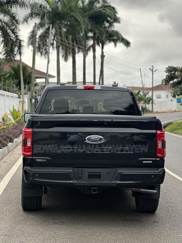 Ford F-150 2021 Black