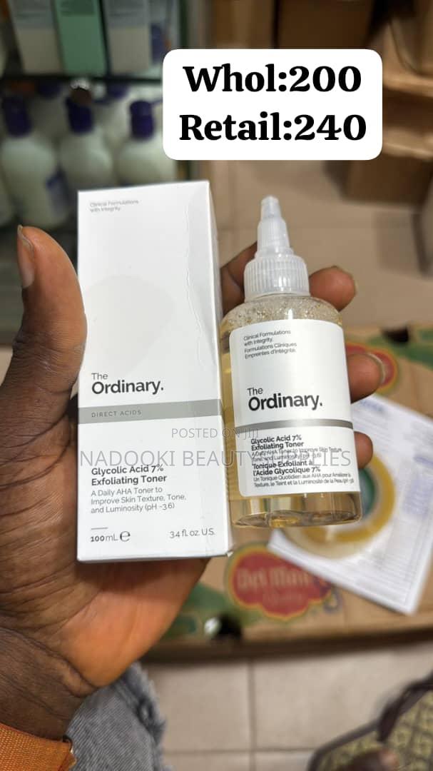 The Ordinary Glycolic Acid 7% Exfoliating Toner · Photo 4