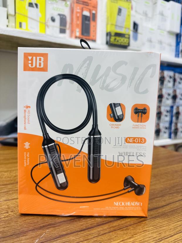 Nb 013 Neckband · Photo 3