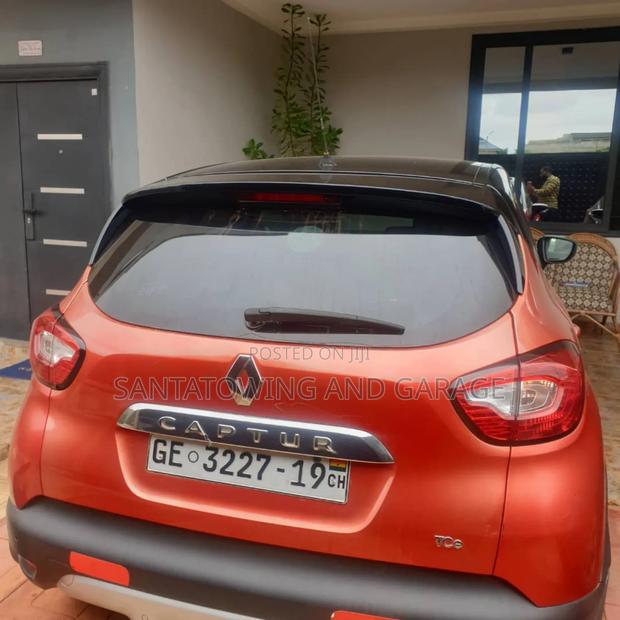 Renault Captur 1.3 Petrol FWD 2019 Red