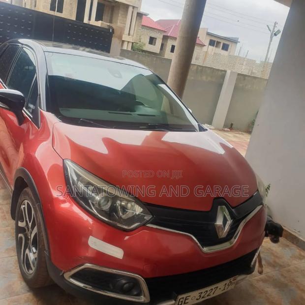 Renault Captur 1.3 Petrol FWD 2019 Red