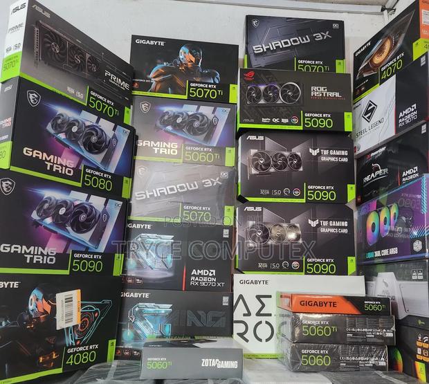 Nvidia Rtx 50 Series Card N Amd Rx 9000 Series Card · Photo 3