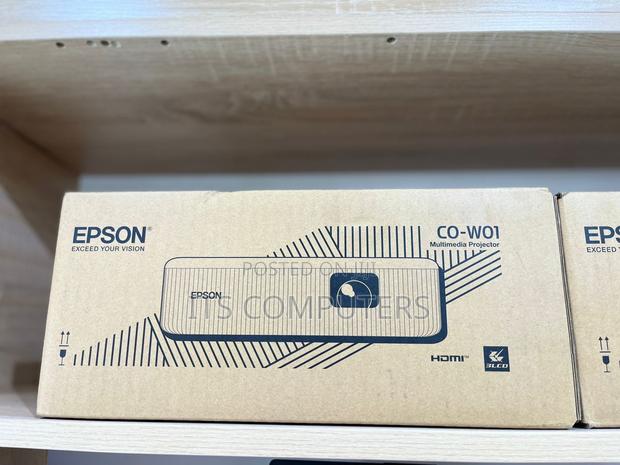 Epson Co-W01 Projector · Photo 2