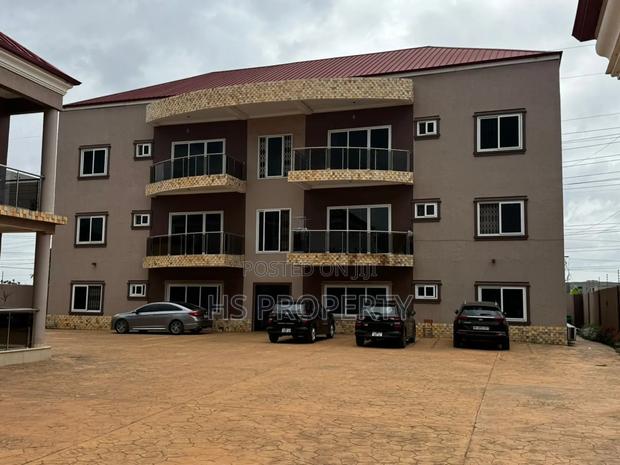 2bdrm Apartment in Adjiriganor for rent
