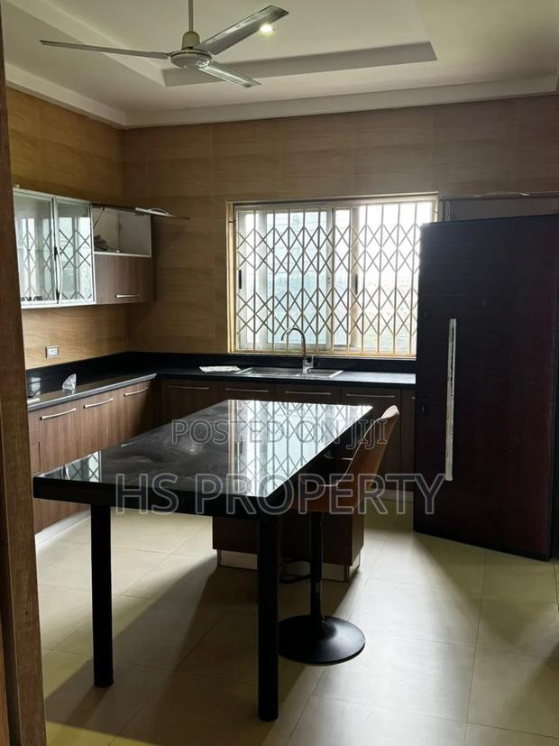 2bdrm Apartment in Adjiriganor for rent photo 6